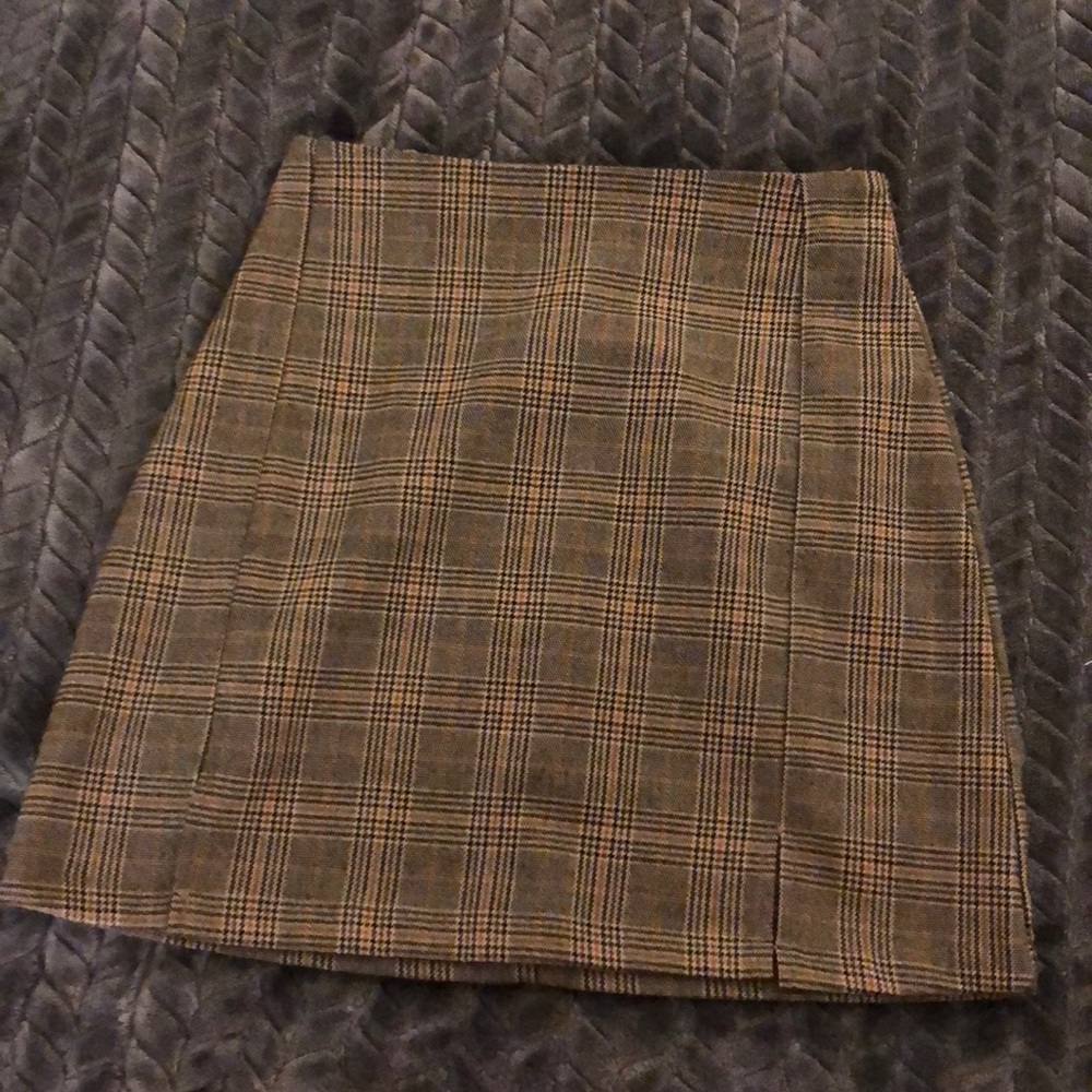 Brandy Melville plaid skirt
